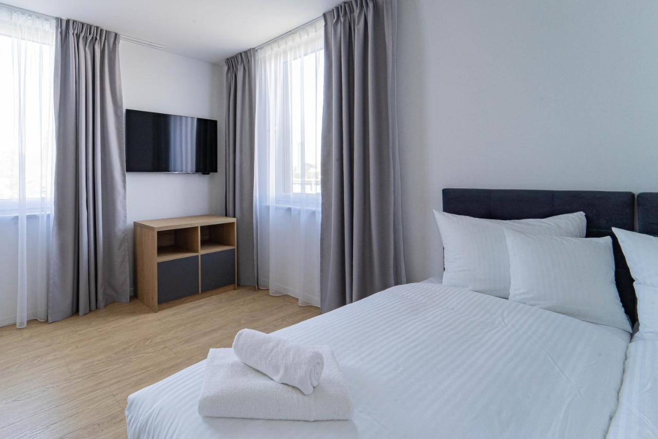 Milo Aparthotel Wrocław Exteriör bild