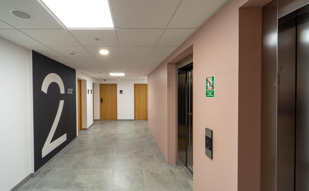 Milo Aparthotel Wrocław Exteriör bild