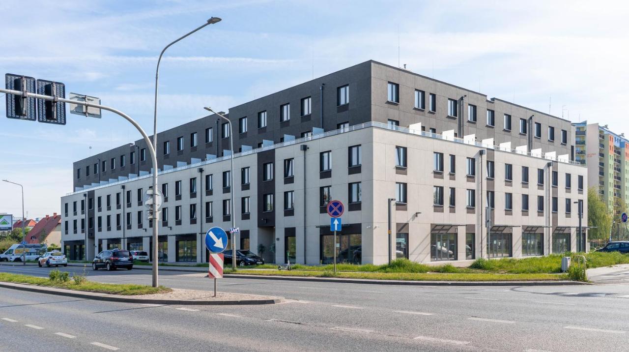 Milo Aparthotel Wrocław Exteriör bild